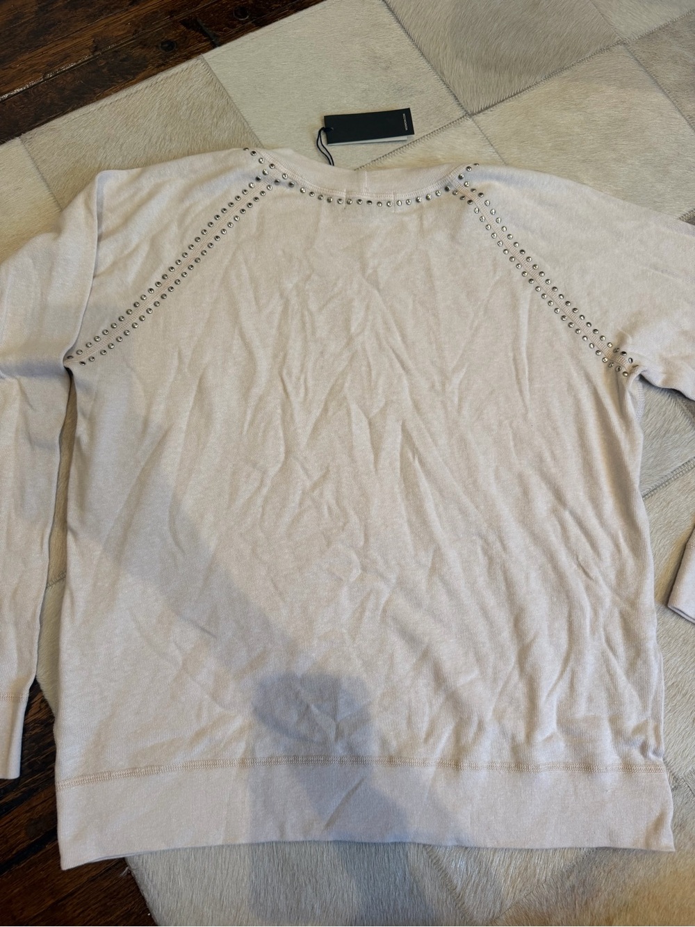 Monrow Vintage Studded Raglan - Picture 7 of 7